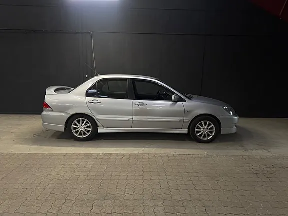Mitsubishi Lancer 2006 photo 5