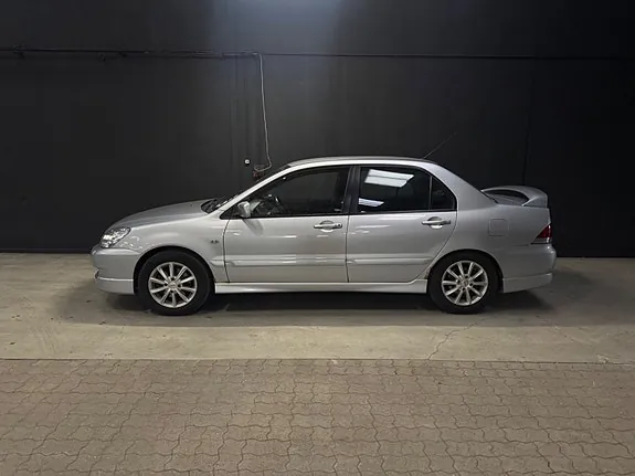 Mitsubishi Lancer 2006 photo 2