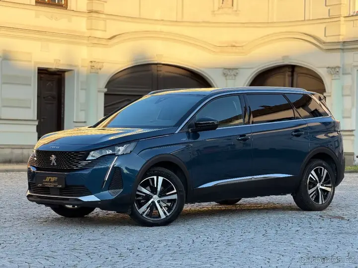 Peugeot 5008 2021 photo 5