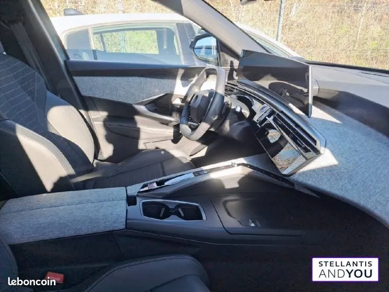 Peugeot 3008 2024 photo 3