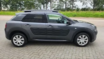 Citroen C4 2016 photo 3