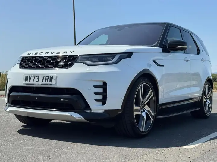 Land Rover Discovery 2023 photo 4