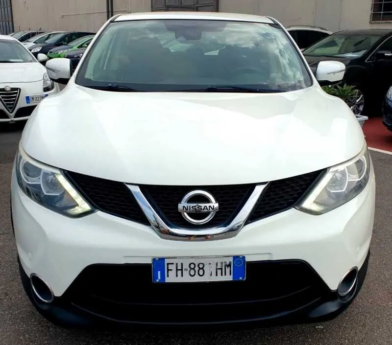 Nissan Qashqai 2014 photo 2