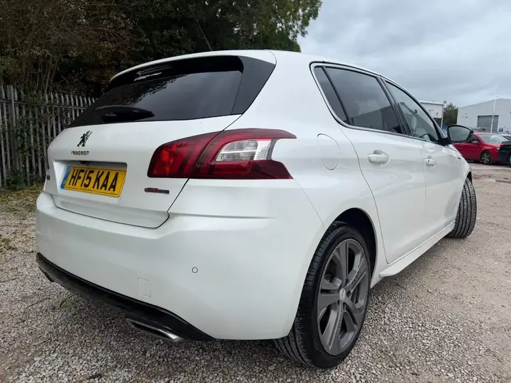 Peugeot 308 2015 photo 3