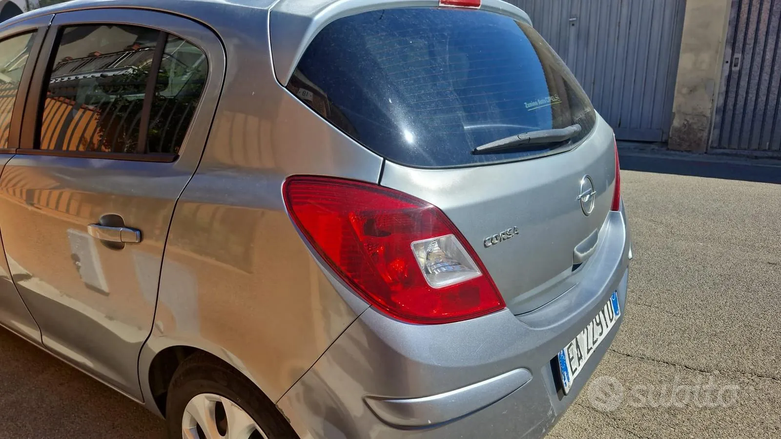 Opel Corsa 2010 photo 2