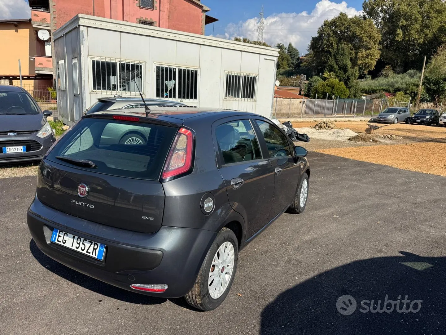 Fiat Punto Evo 2011 photo 5