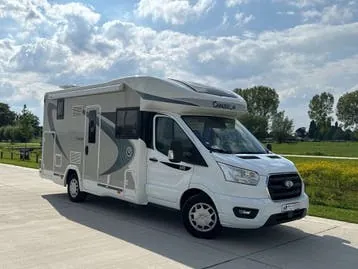 Ford Chausson 640 Titanium photo 3