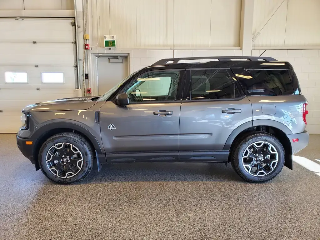 Ford Bronco Sport 2026 photo 2