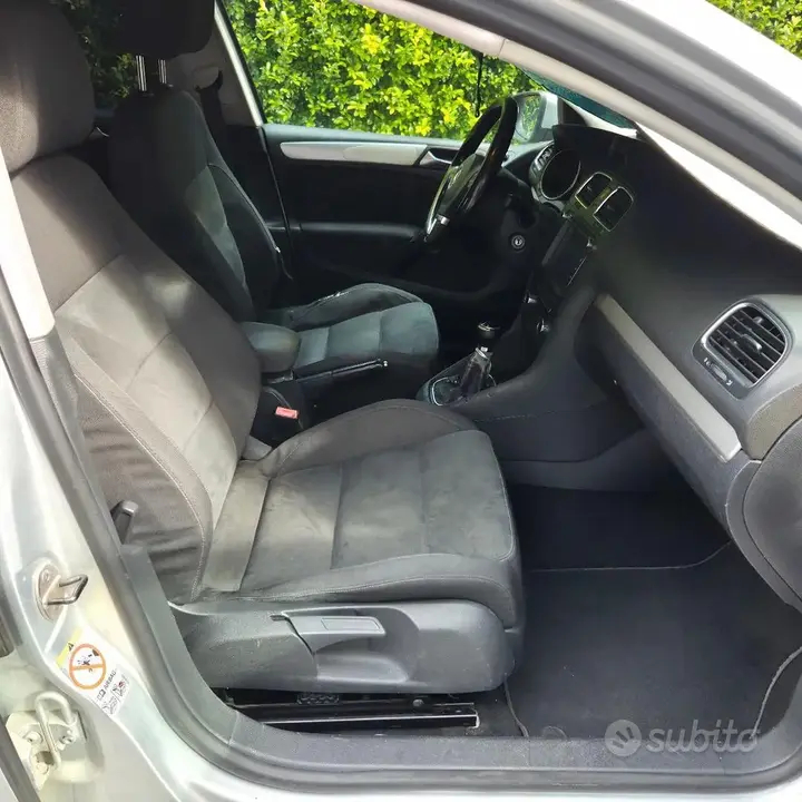 Volkswagen Golf 2009 photo 5