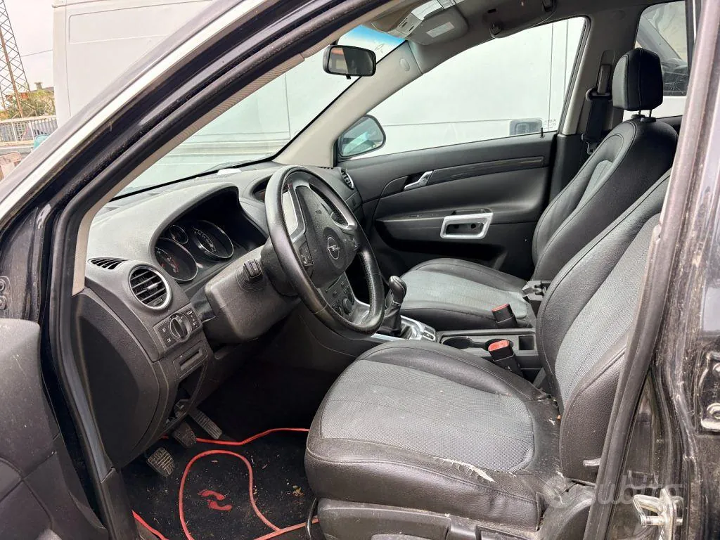 Opel Antara 2012 photo 3