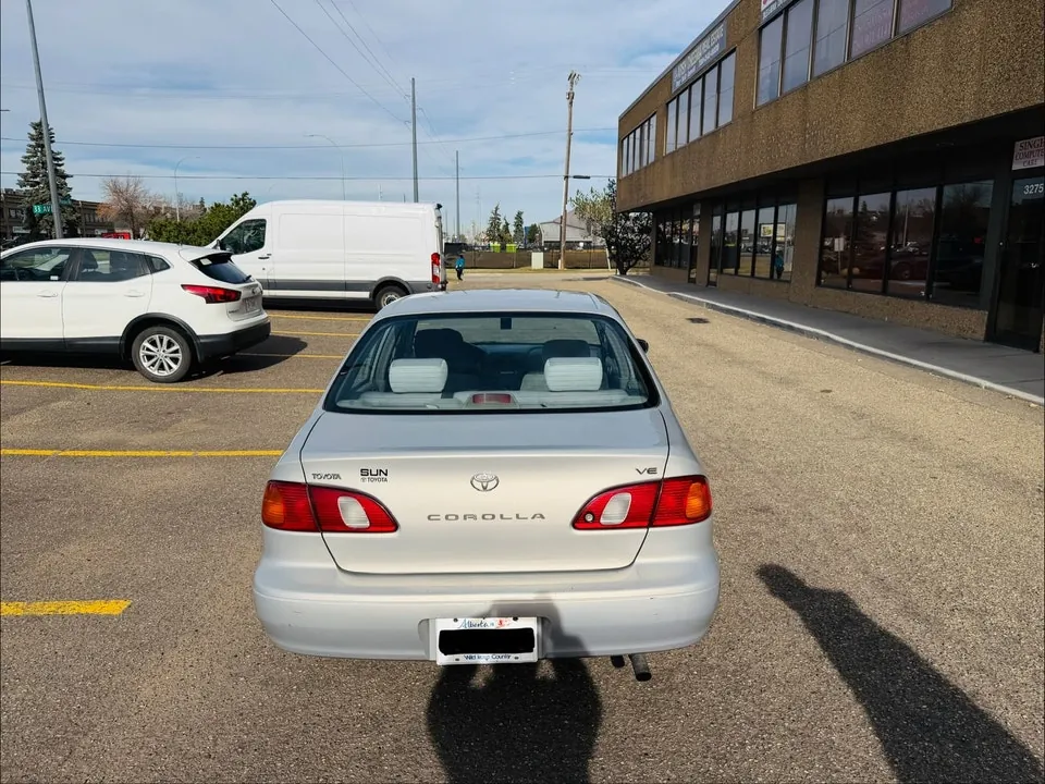 Toyota Corolla 2000 photo 4