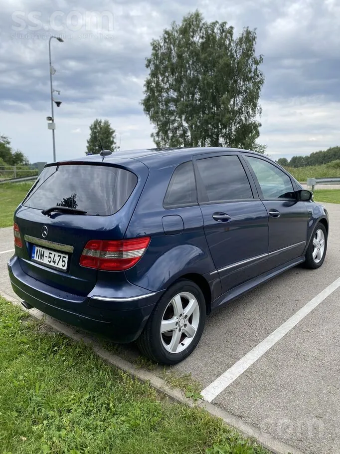 Mercedes-Benz W245 2006 photo 4