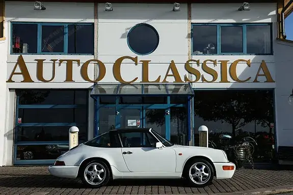 Porsche 911 Carrera