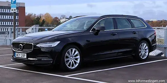 Volvo V90 2022 photo 2