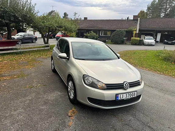 Volkswagen Golf Vi 2010 photo 3