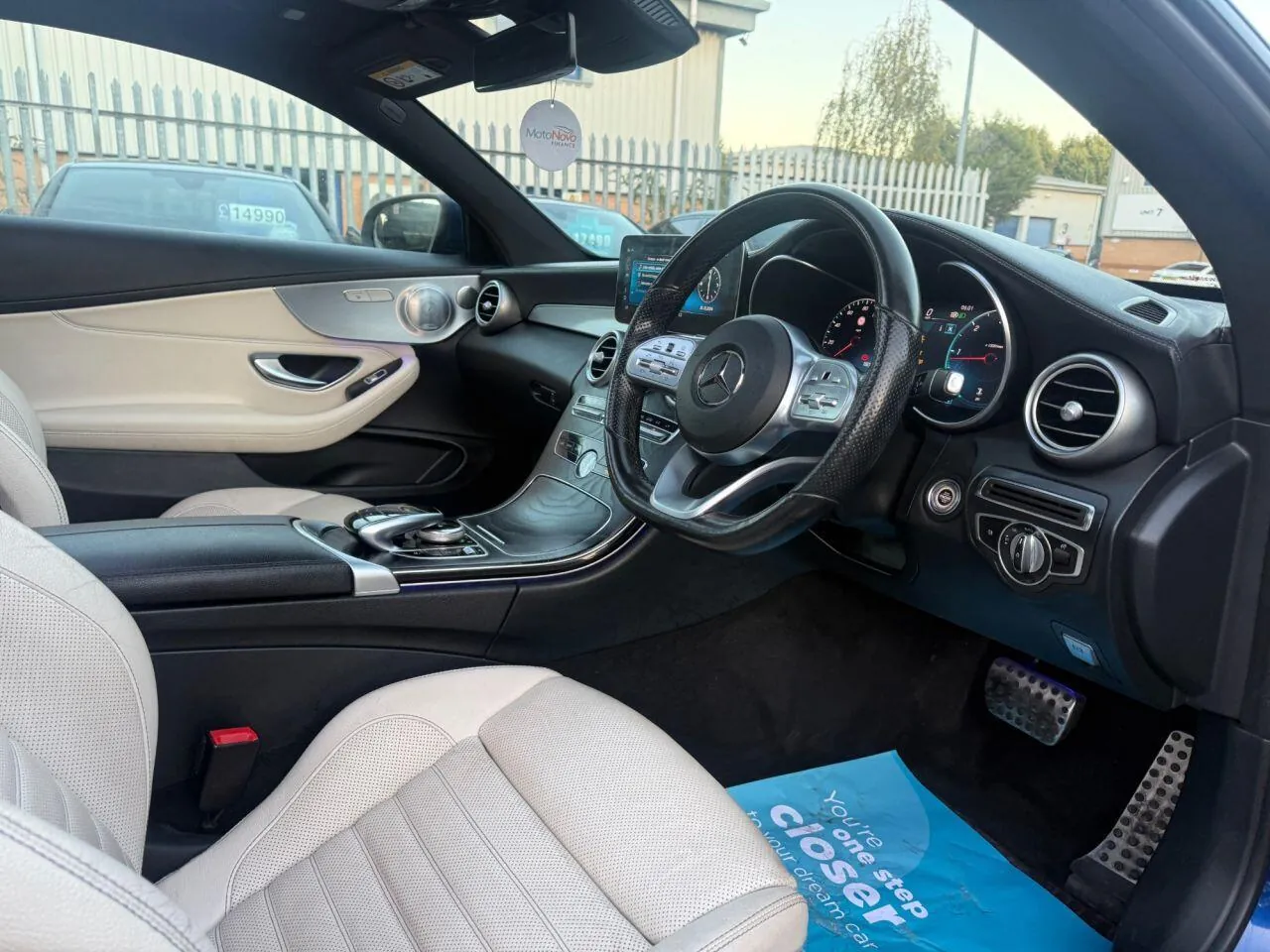 Mercedes-Benz C-Class 2019 photo 5