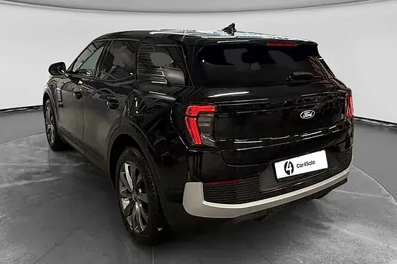 Ford Explorer 2025 photo 3