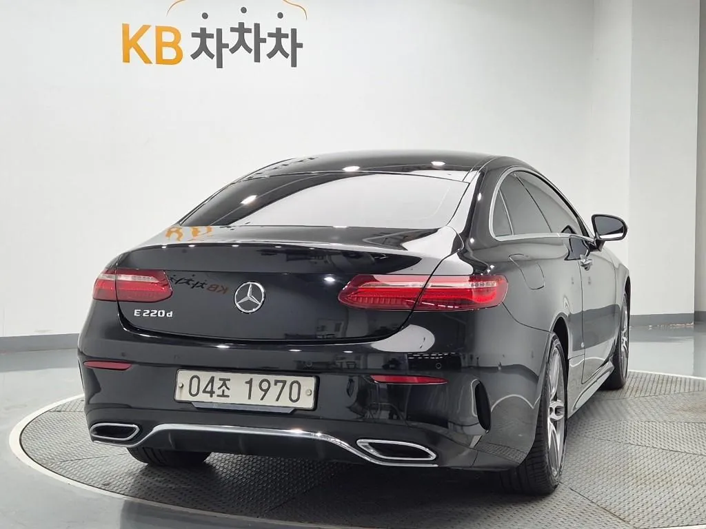 BMW E-Class 2019 photo 3
