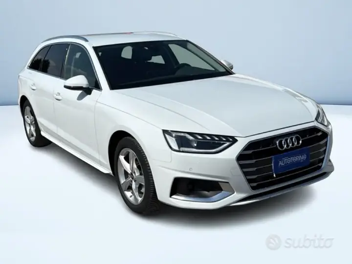 Audi A4 Avant 2022 photo 2