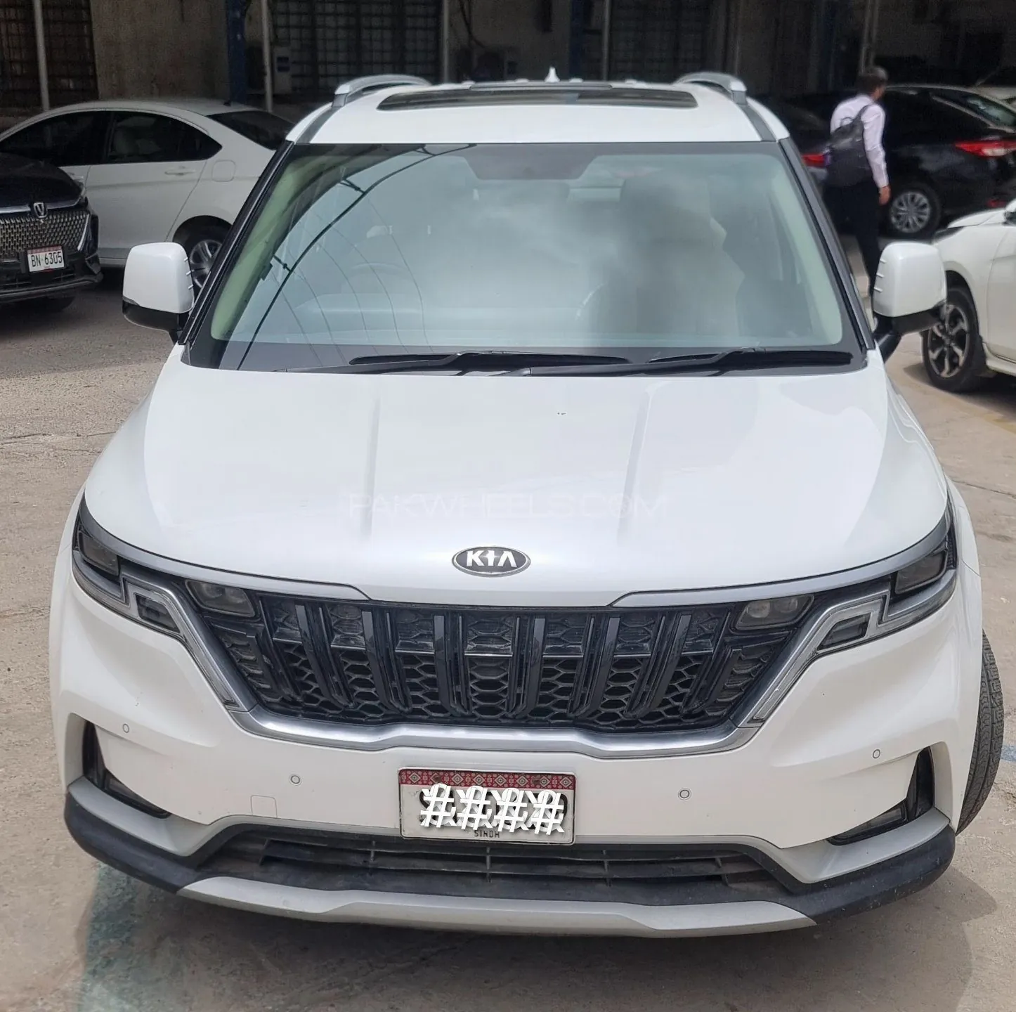 Kia Carnival