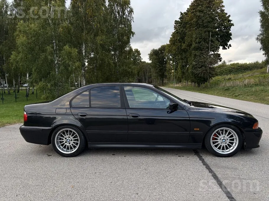 BMW 525I 1999 photo 2