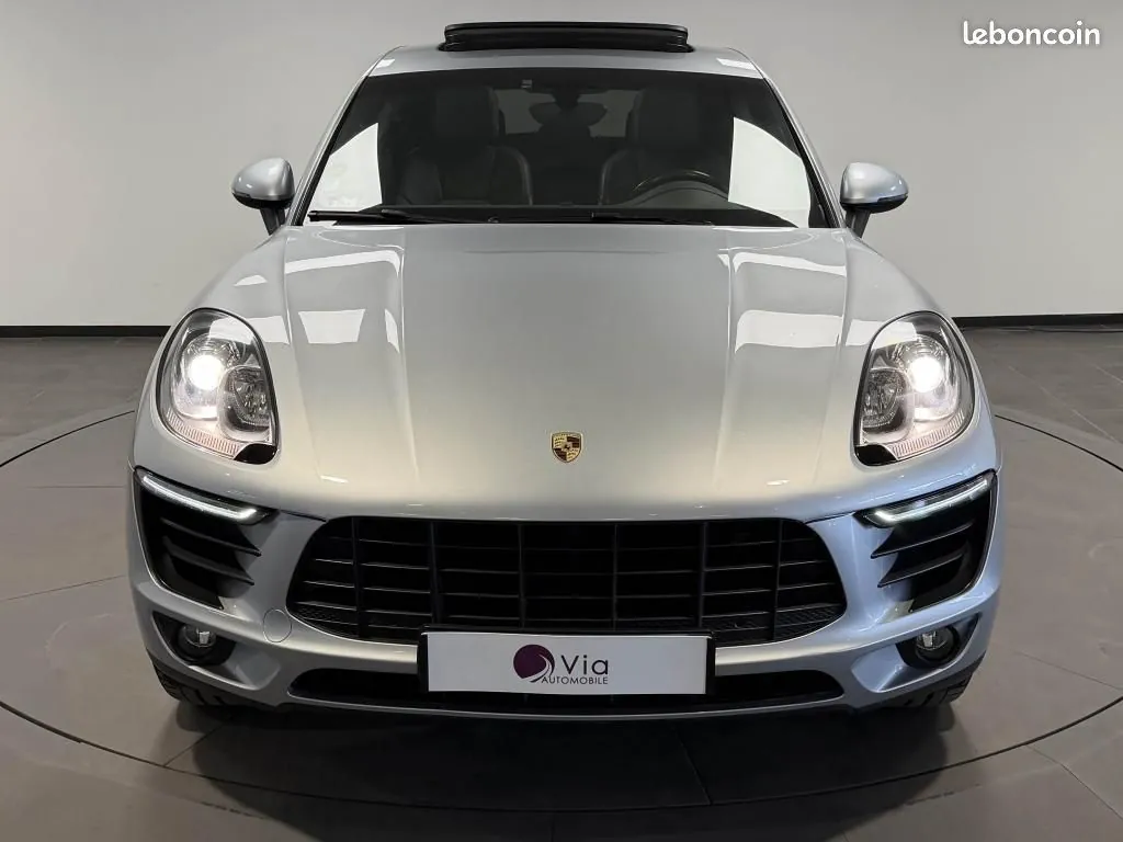 Porsche Macan 2015 photo 2