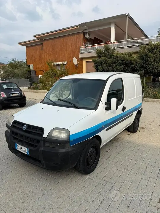 Fiat Doblò 2001 photo 2
