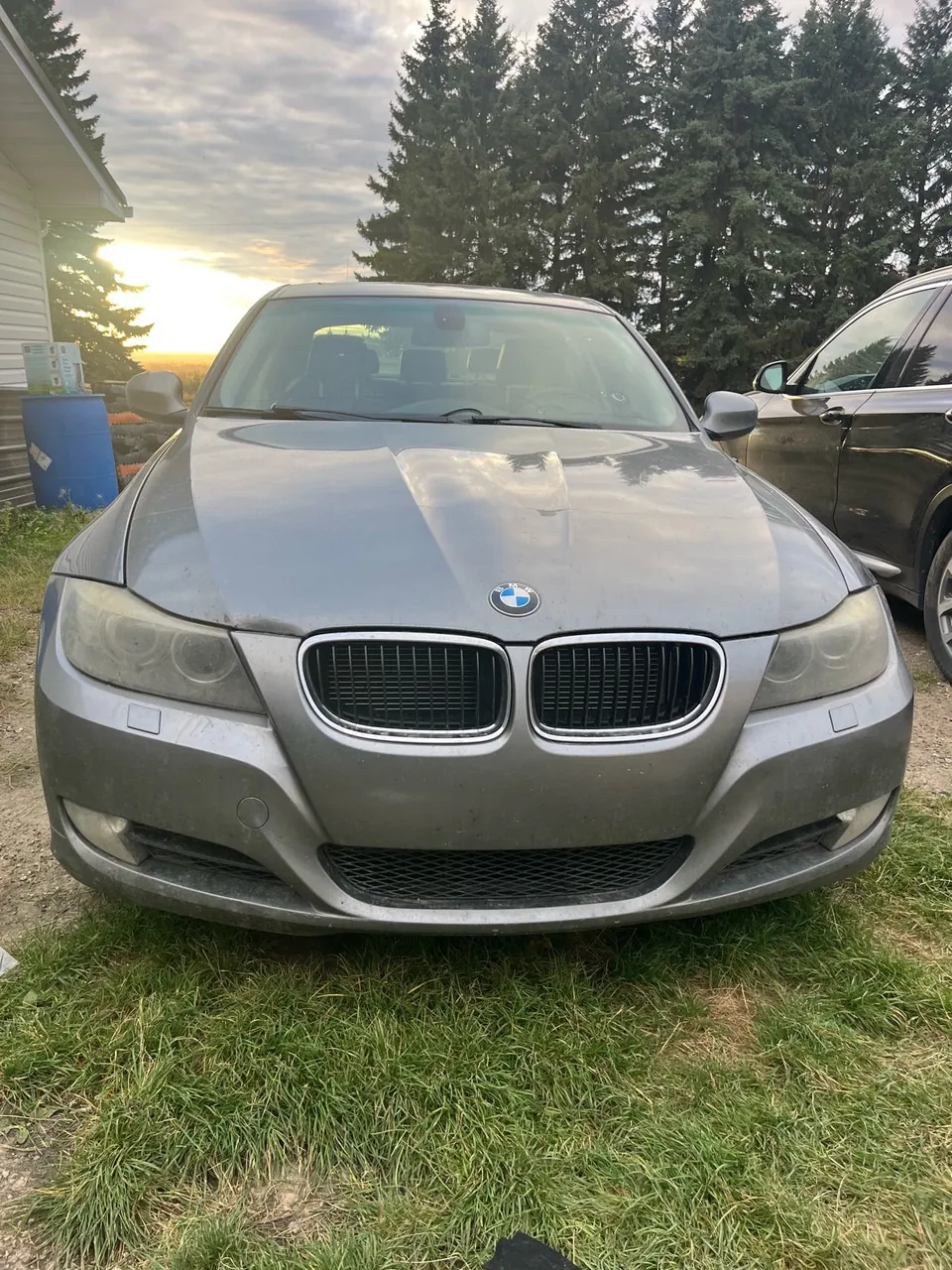 BMW 328Xi 2011 photo 2