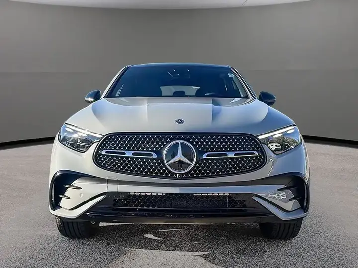 Mercedes-Benz Glc 2027 photo 3