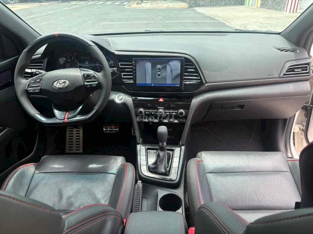 Hyundai Elantra 2019 photo 5