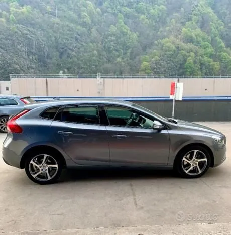 Volvo V40 2016 photo 5