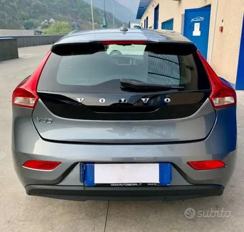 Volvo V40 2016 photo 4