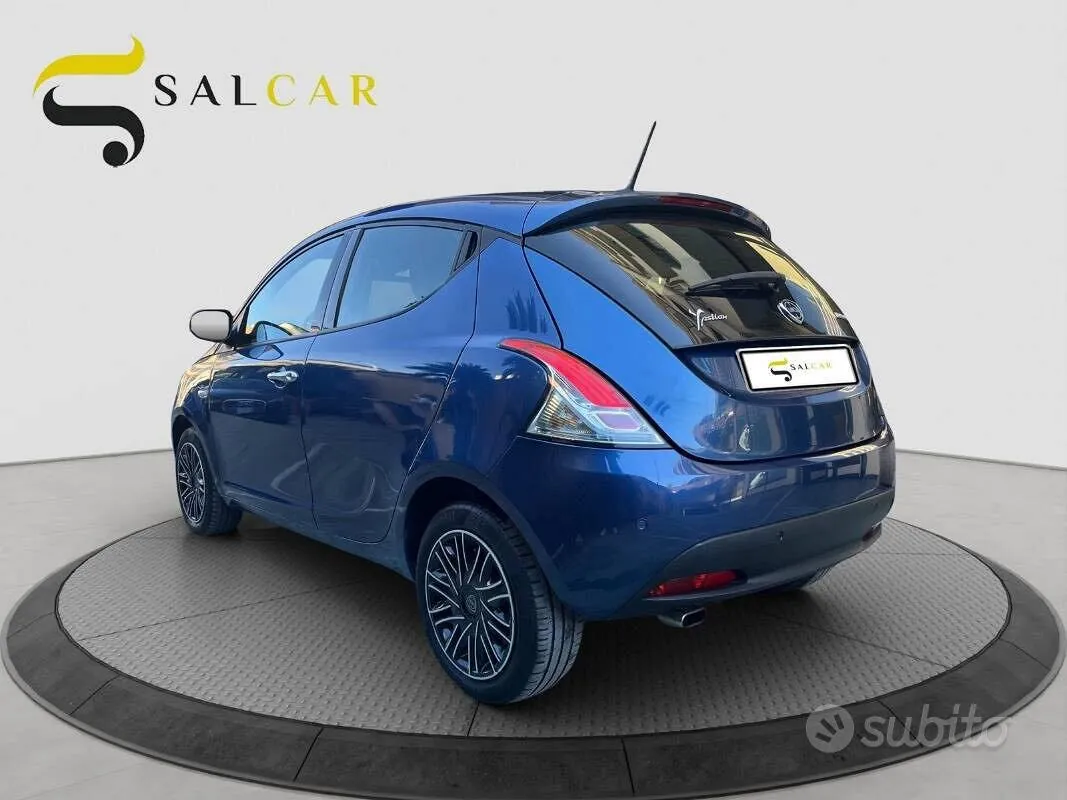 Lancia Ypsilon 2022 photo 4