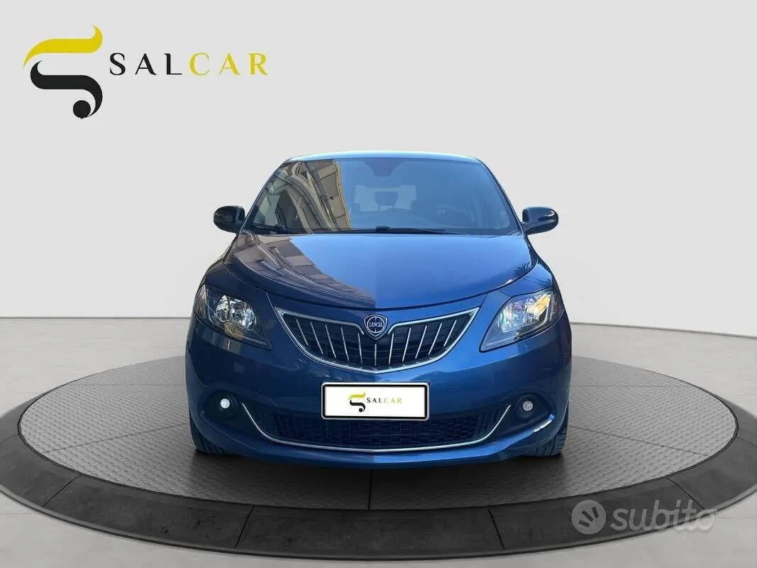 Lancia Ypsilon 2022 photo 2