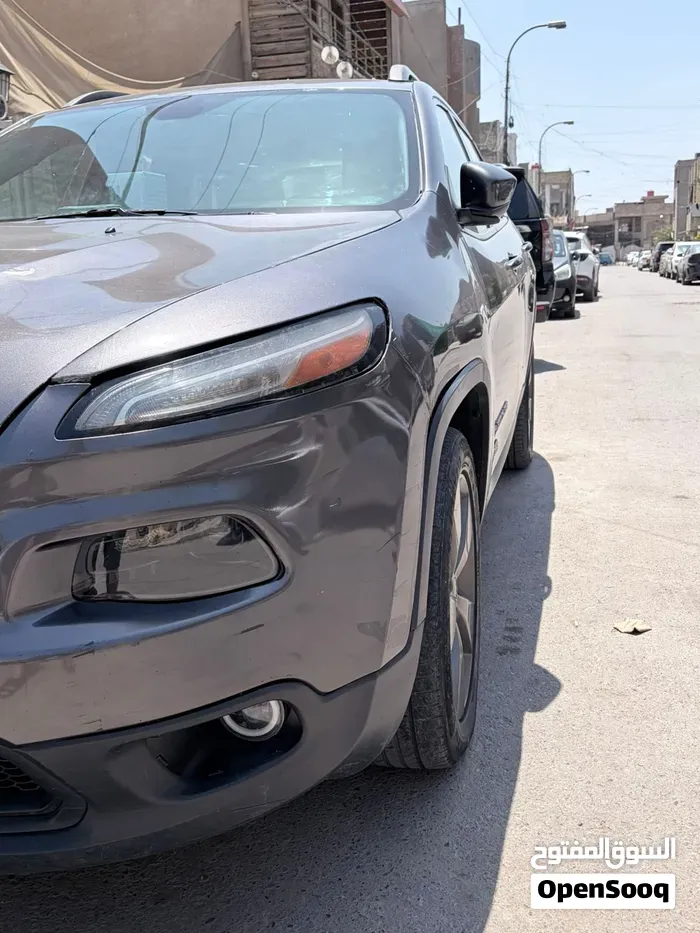 Jeep Cherokee 2016 photo 2