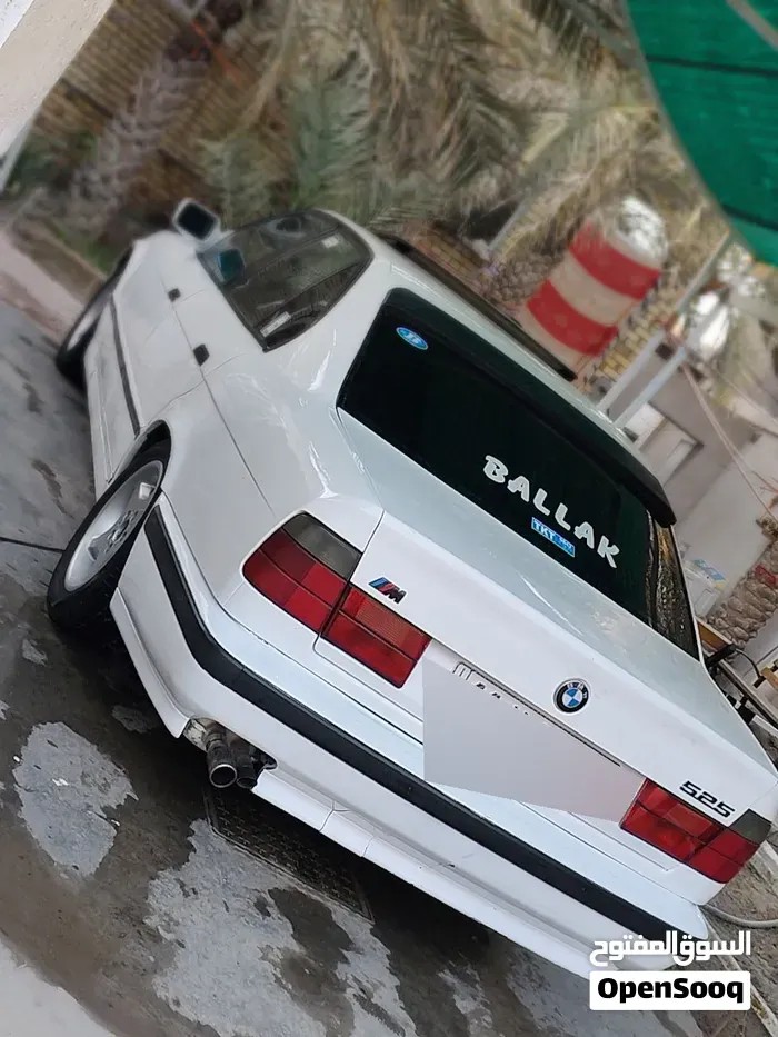 BMW 5 Series 1990 photo 2