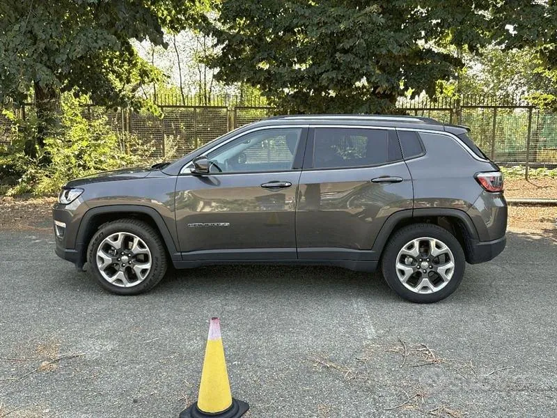 Jeep Compass 2018 photo 2