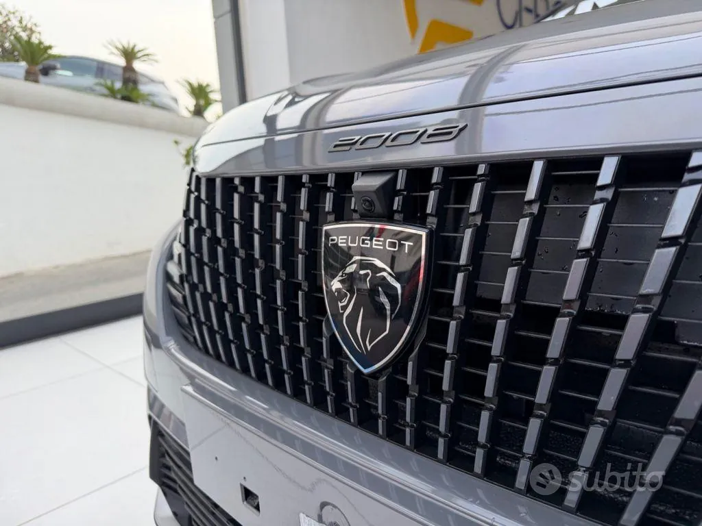 Peugeot 2008 2026 photo 5