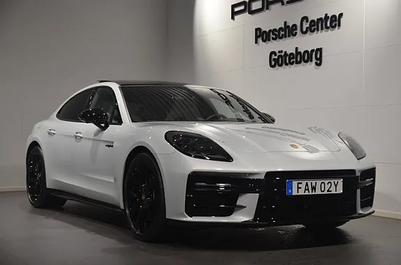 Porsche Panamera 4 2026 photo 2