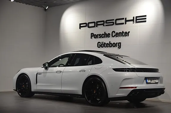 Porsche Panamera 4 2026 photo 5