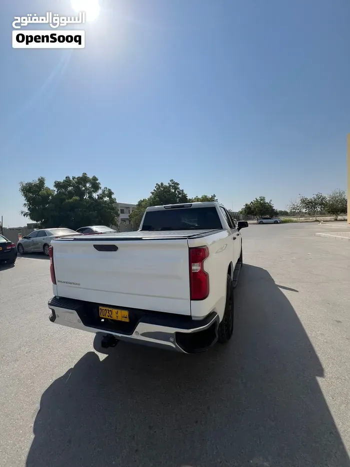 Chevrolet Silverado 2021 photo 4