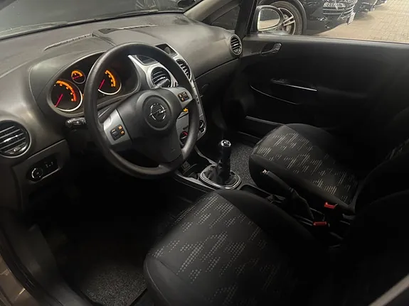 Opel Corsa 2013 photo 3