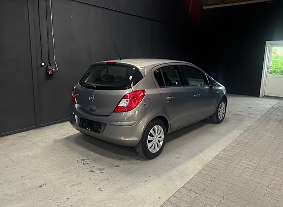 Opel Corsa 2013 photo 5