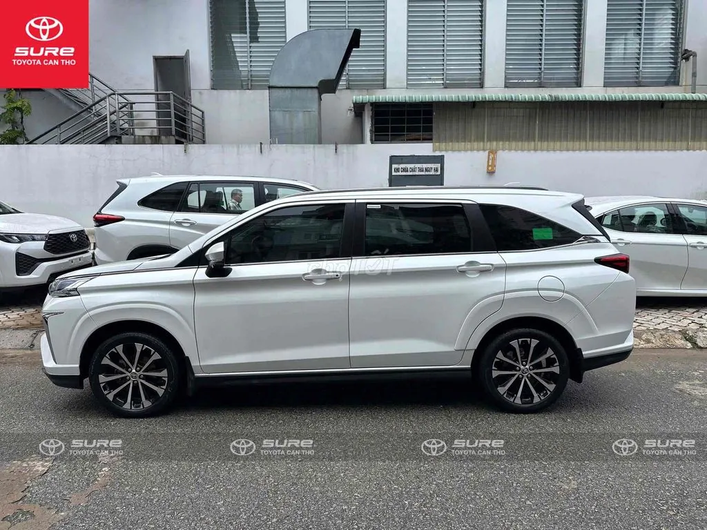 Toyota Veloz Cross 2022 photo 3