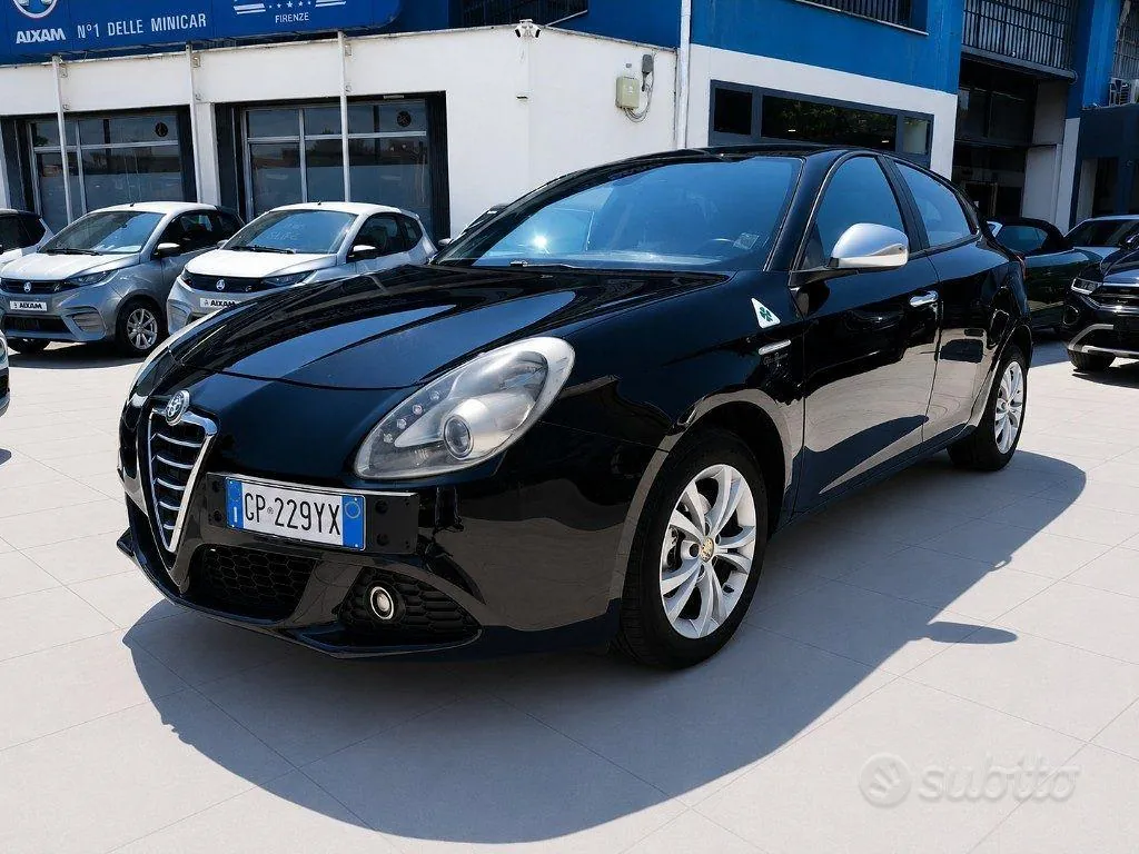 Alfa Romeo Giulietta 2011 photo 3
