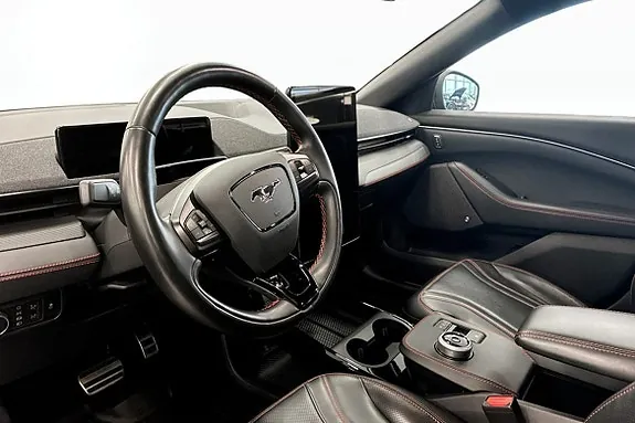 Ford Mustang Mach-E 2022 photo 5