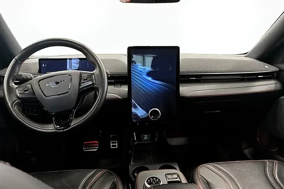 Ford Mustang Mach-E 2022 photo 4