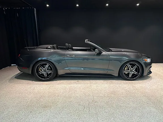 Ford Mustang 2016 photo 3