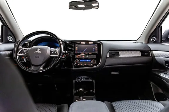 Mitsubishi Outlander 2013 photo 4