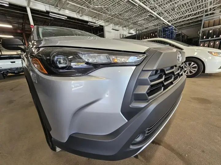 Toyota Corolla Cross 2026 photo 2